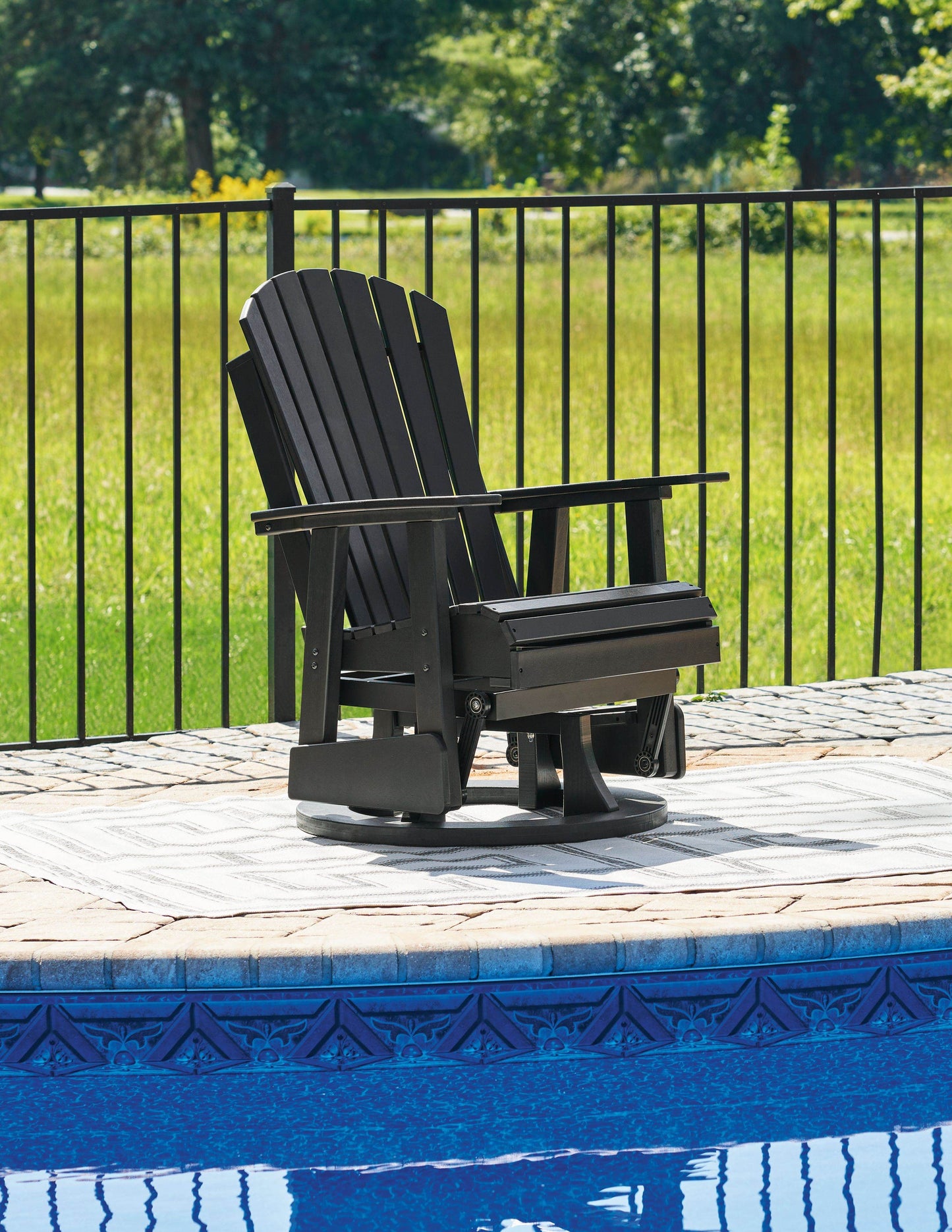 Hyland Wave - Swivel Glider Chair - Forward Furniture