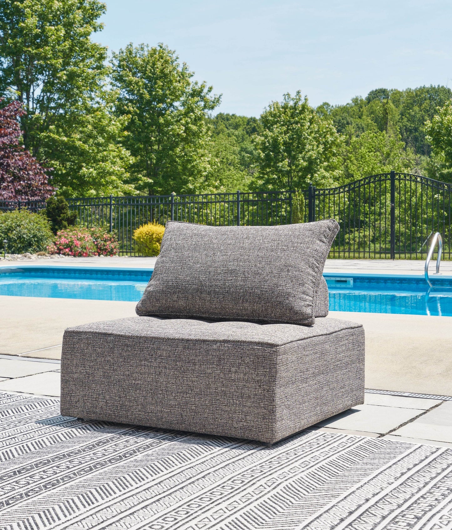 Bree Zee - Lounge Chair With Cushion - Forward Furniture