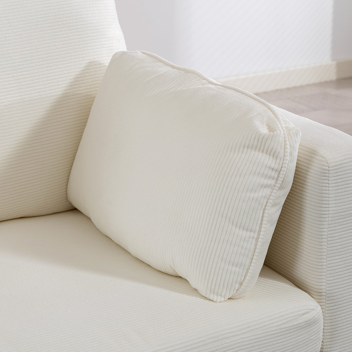 Loveseat Sofa, 55" Small Sofa Couch with 2 Pillows, Metal Legs for Living Room, Bedroom, Apartment, Cream White