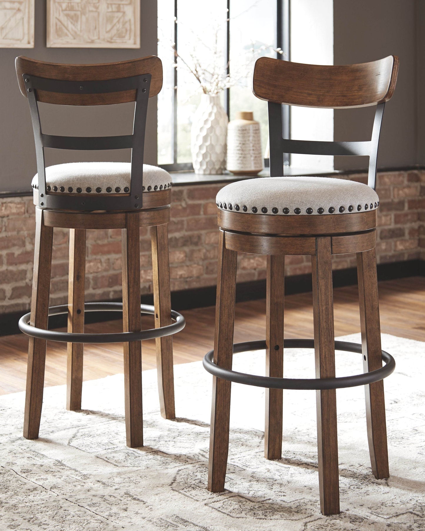 Valebeck - Tall Upholstered Swivel Barstool - Forward Furniture