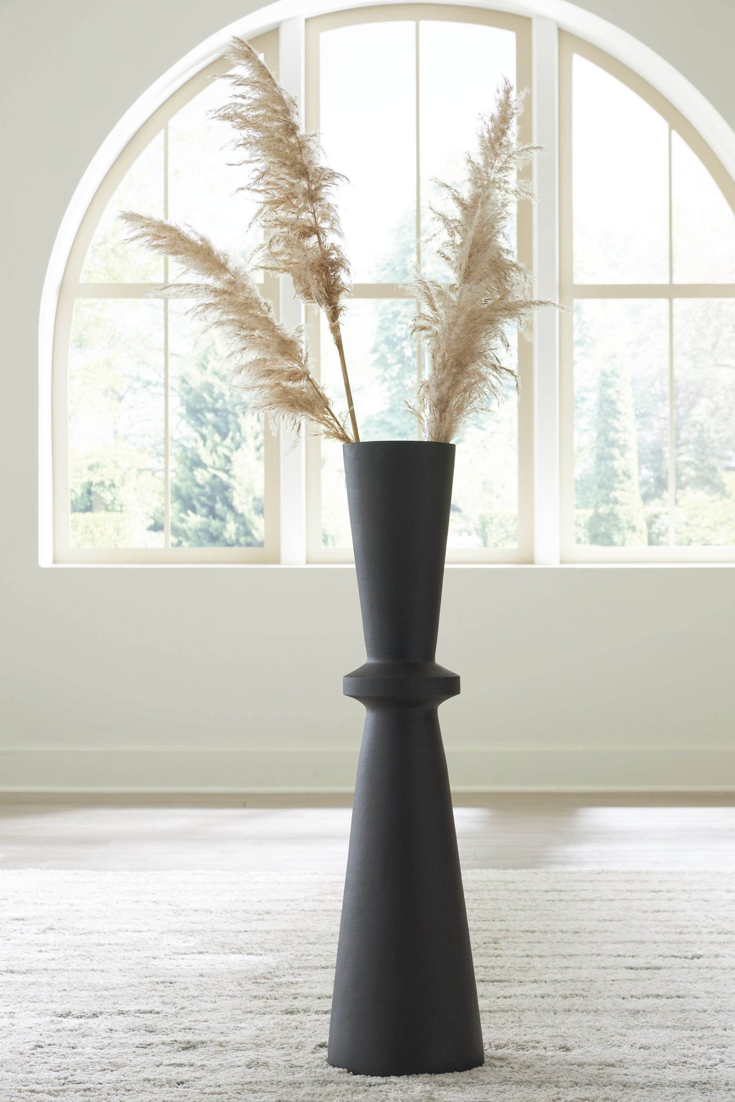 Collisten - Vase - Forward Furniture