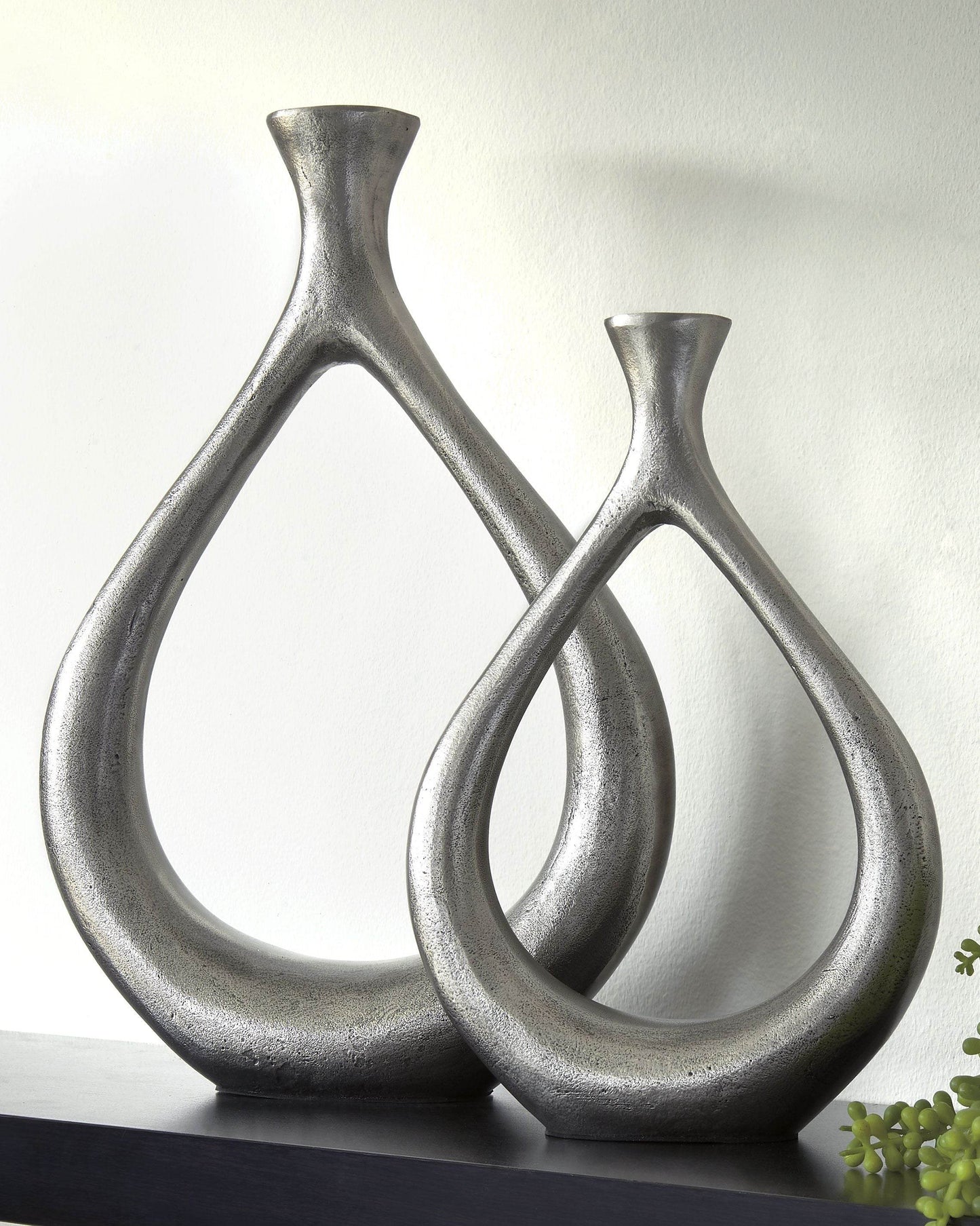 Dimaia - Vase - Forward Furniture