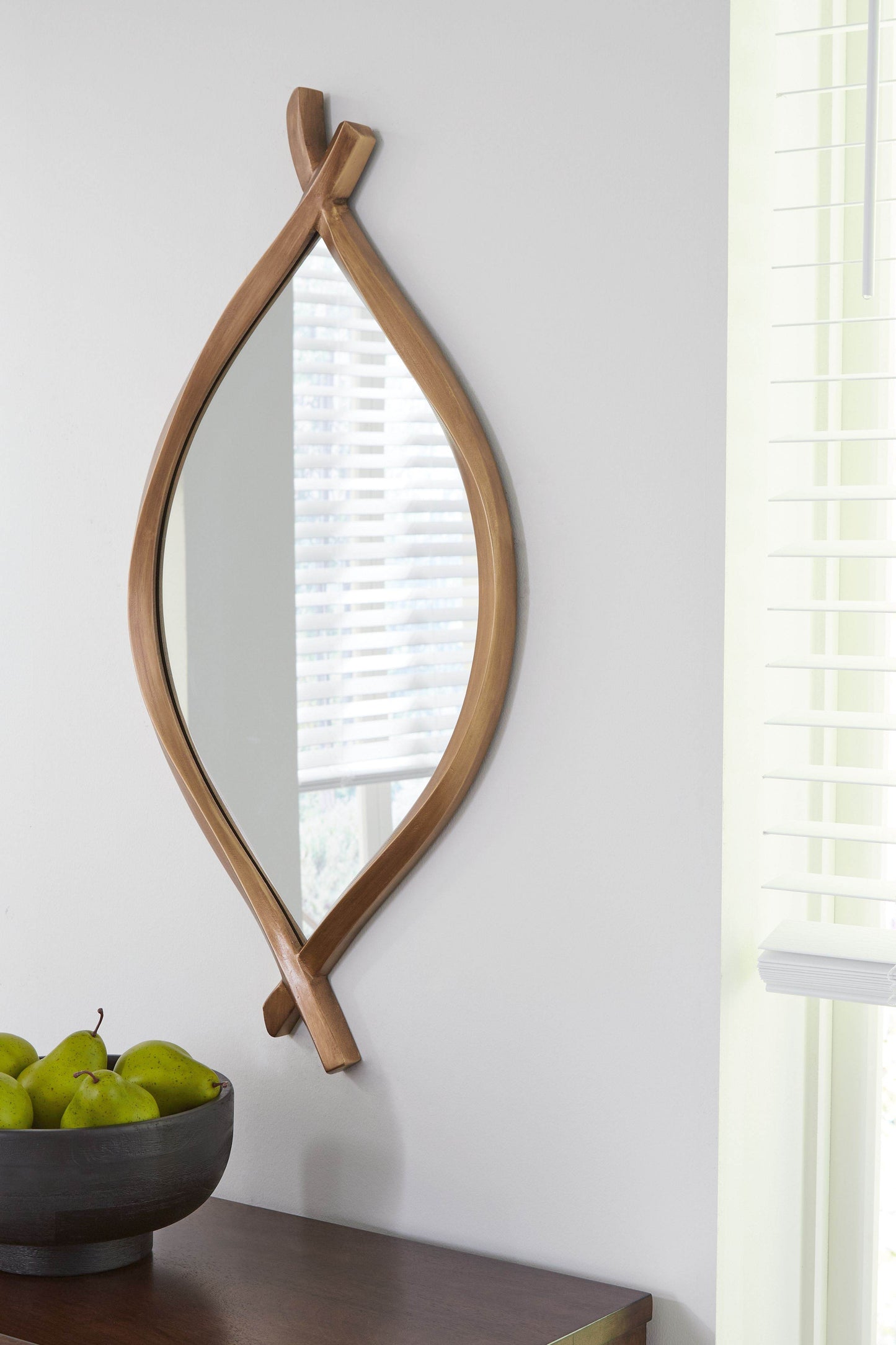 Bartner - Antique Gold Finish - Accent Mirror - Forward Furniture