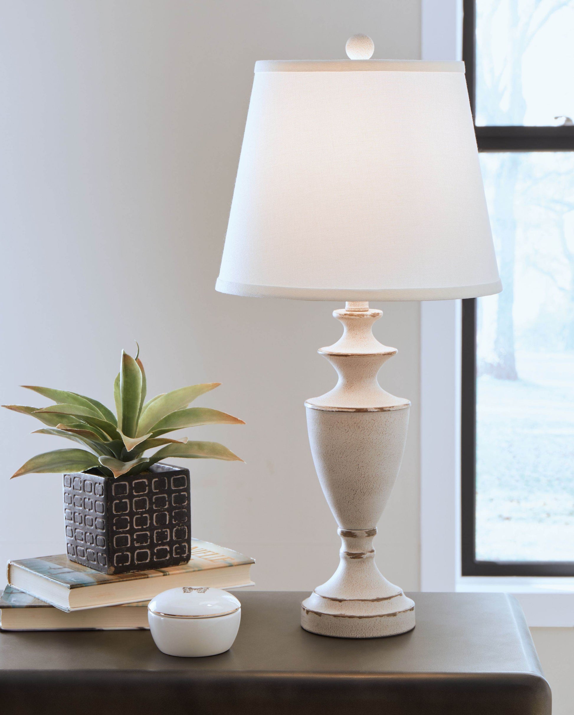 Dorcher - Antique Gray - Metal Table Lamp (Set of 2) - Forward Furniture