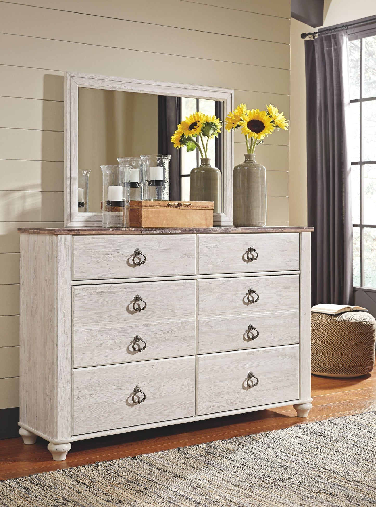 Willowton - Sleigh Bedroom Set - Forward Furniture