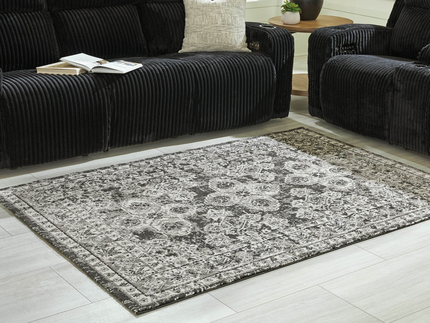 Glennisman - Rug - Forward Furniture
