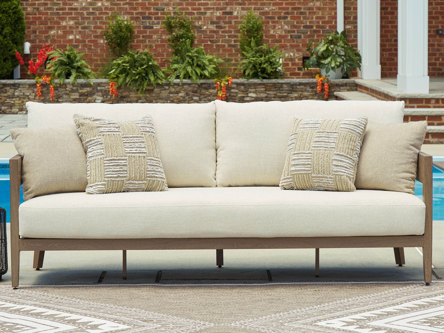 Serene Bay - Dark Brown / White - Sofa With Cushion - Forward Furniture