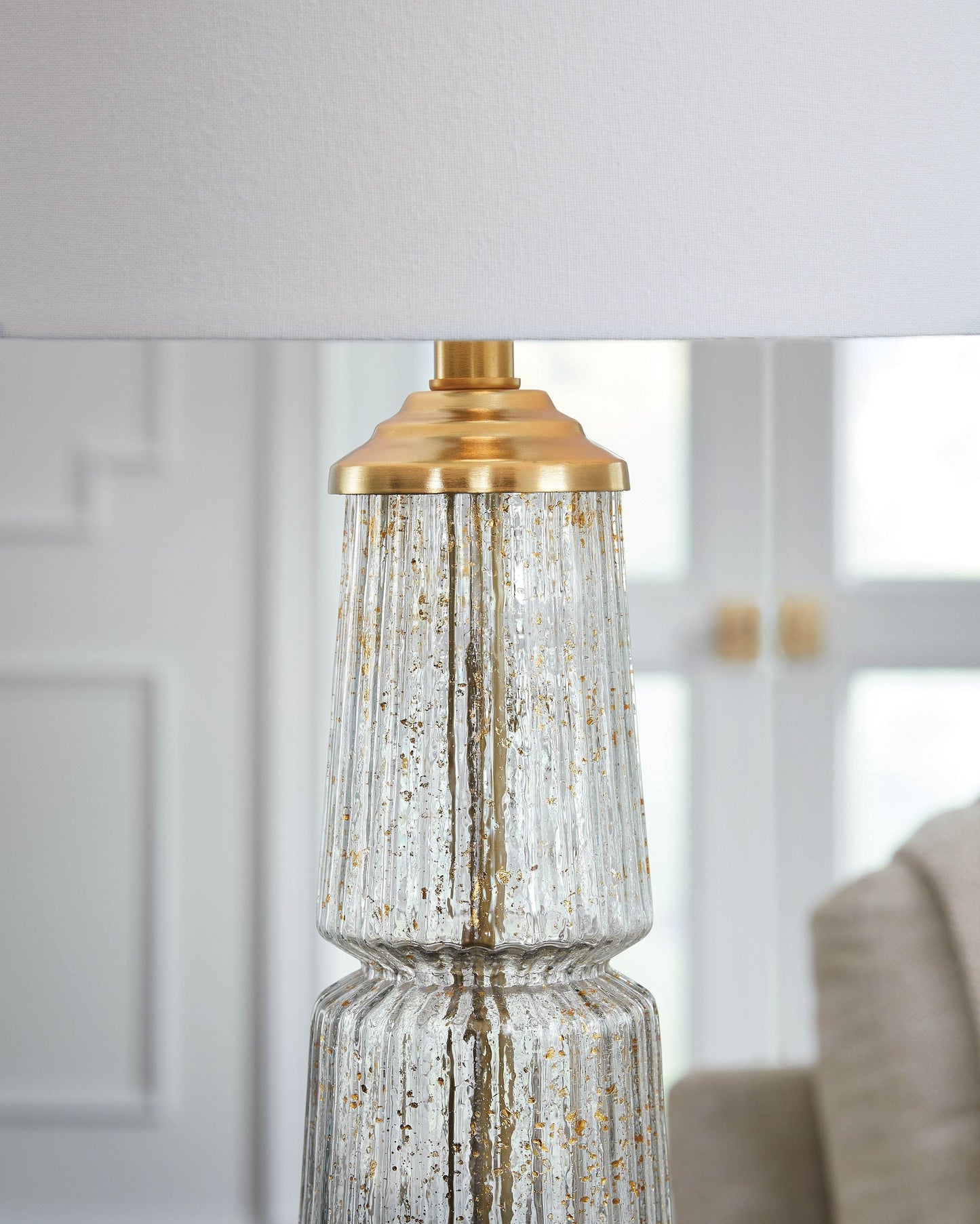 Bakersboro - Clear / Gold Finish - Glass Table Lamp - Forward Furniture