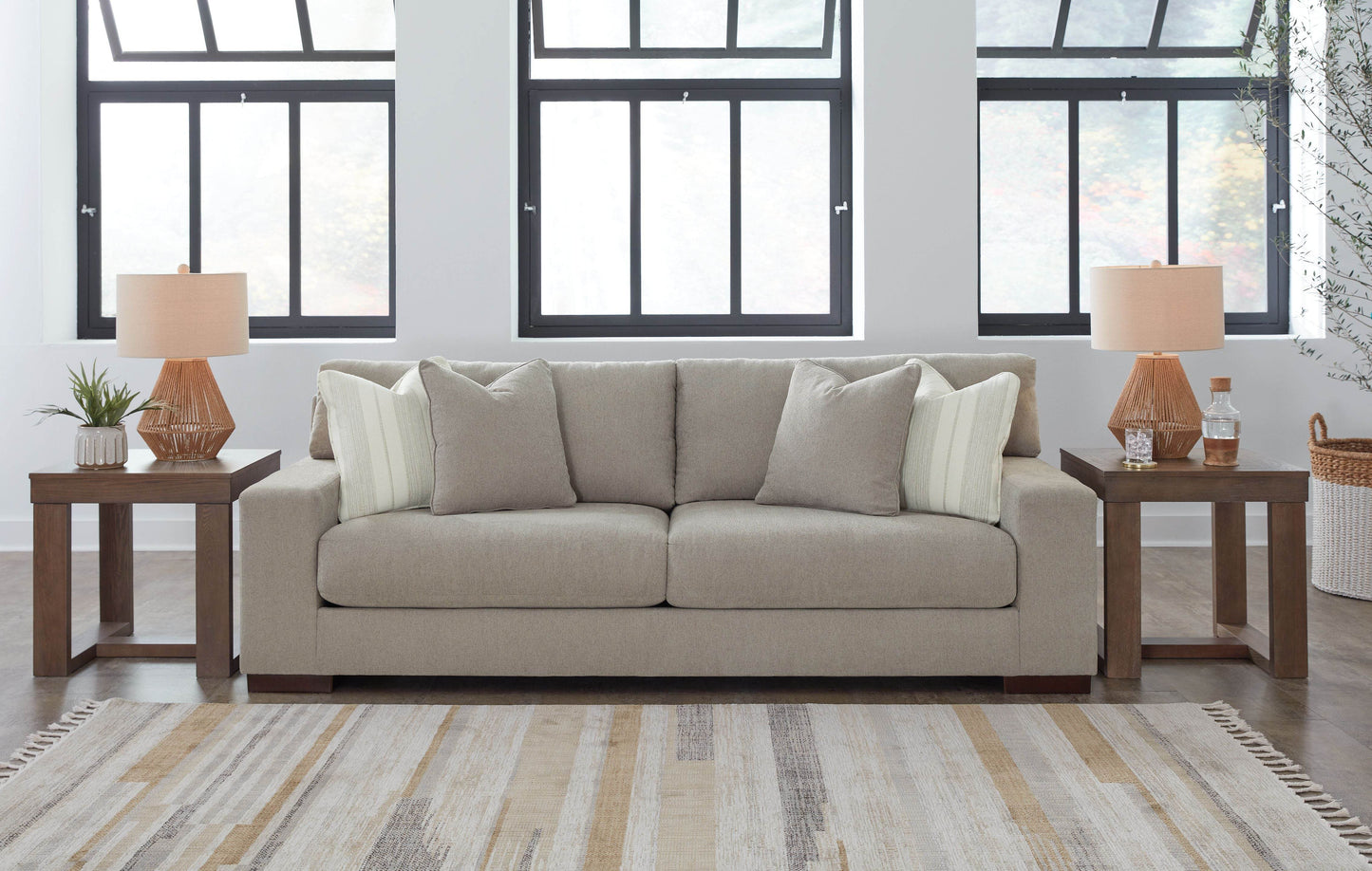 Maggie - Sofa - Forward Furniture