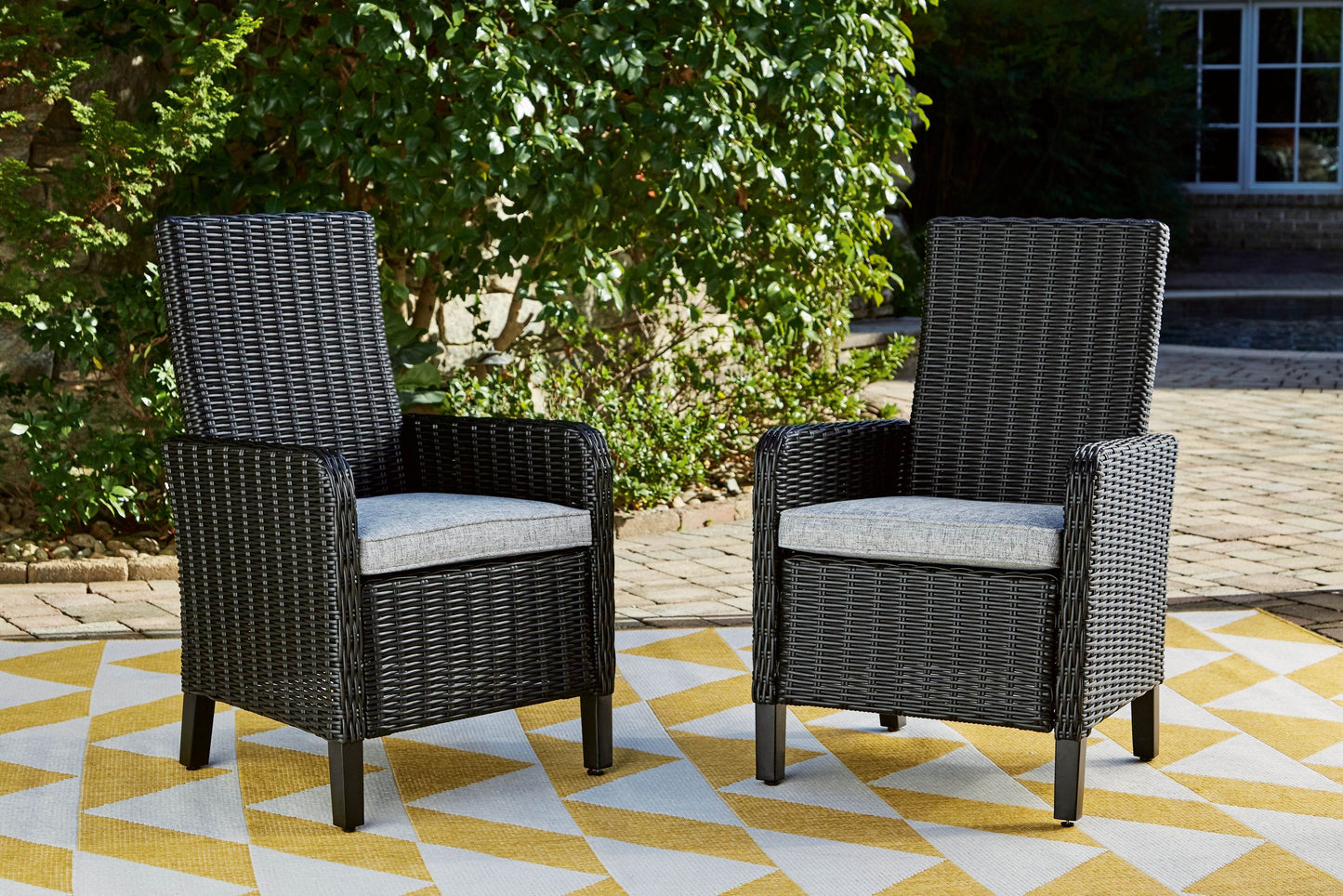 Beachcroft - Arm Chair (Set of 2) - Forward Furniture