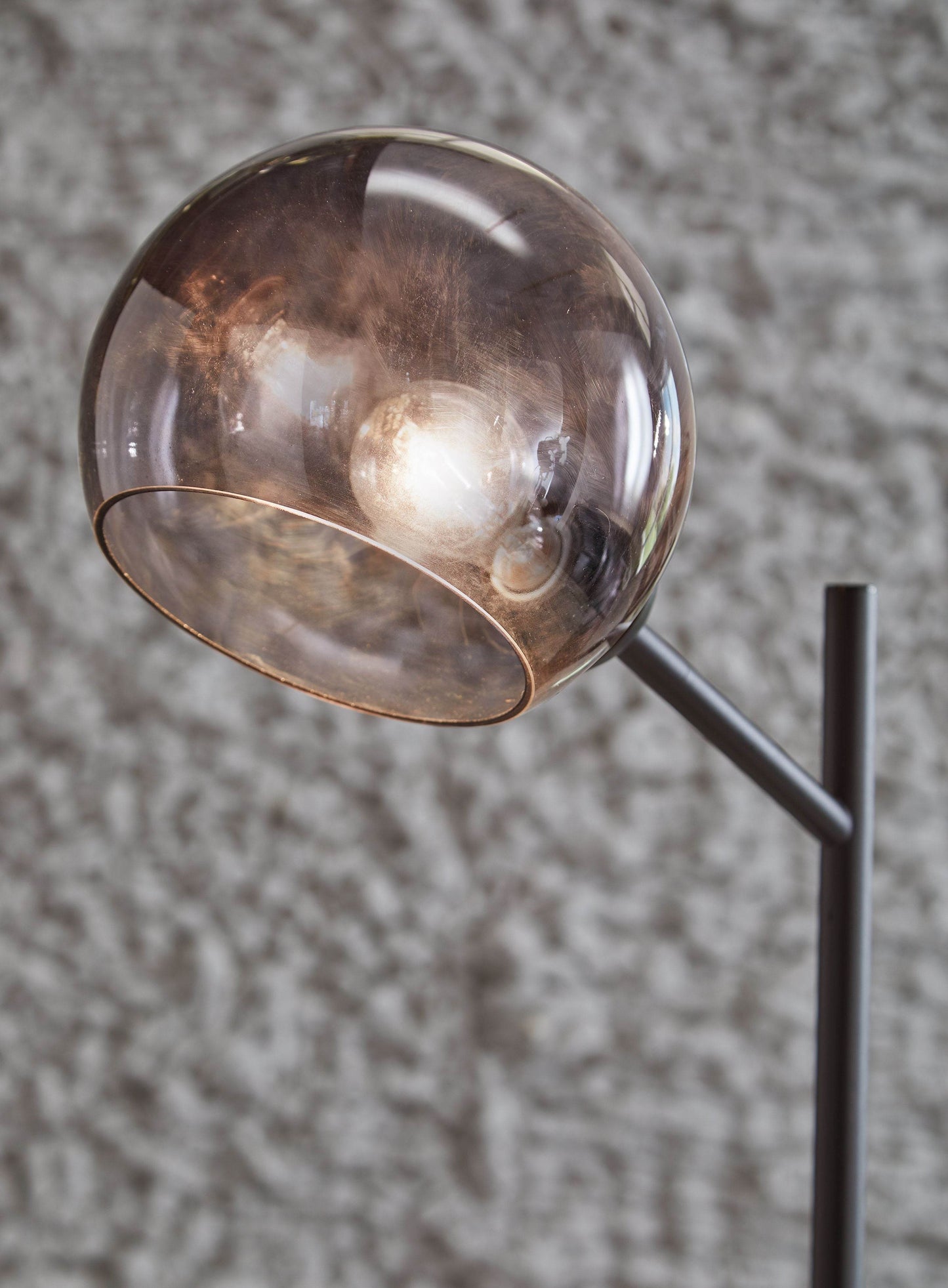 Abanson - Black - Metal Floor Lamp - Forward Furniture