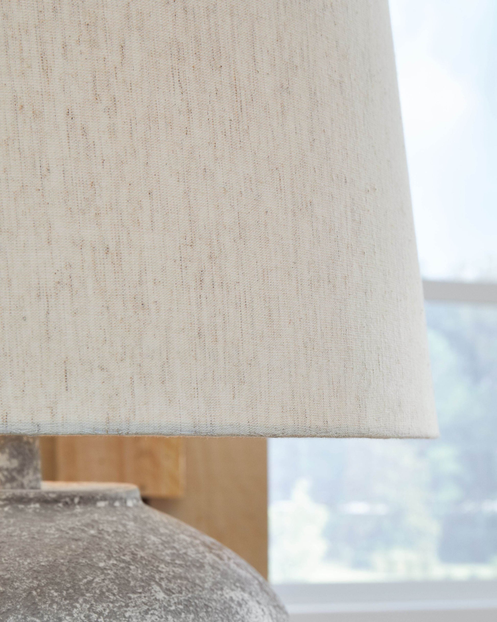 Dreward - Distressed Gray - Paper Table Lamp - Forward Furniture