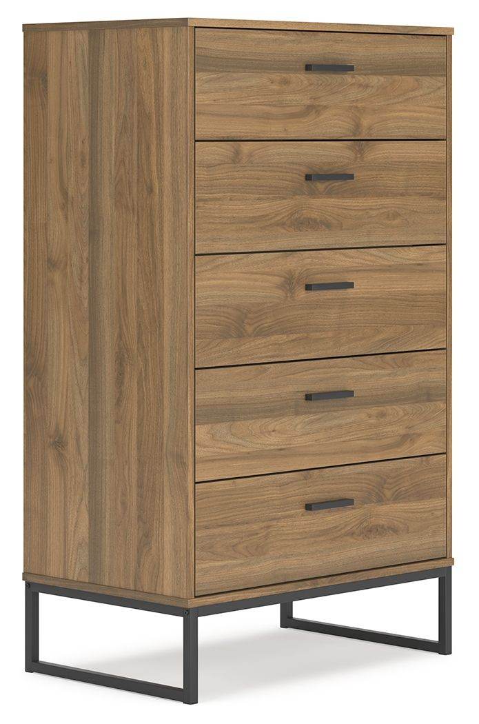 Deanlow - Honey - Five Drawer Chest - Forward Furniture