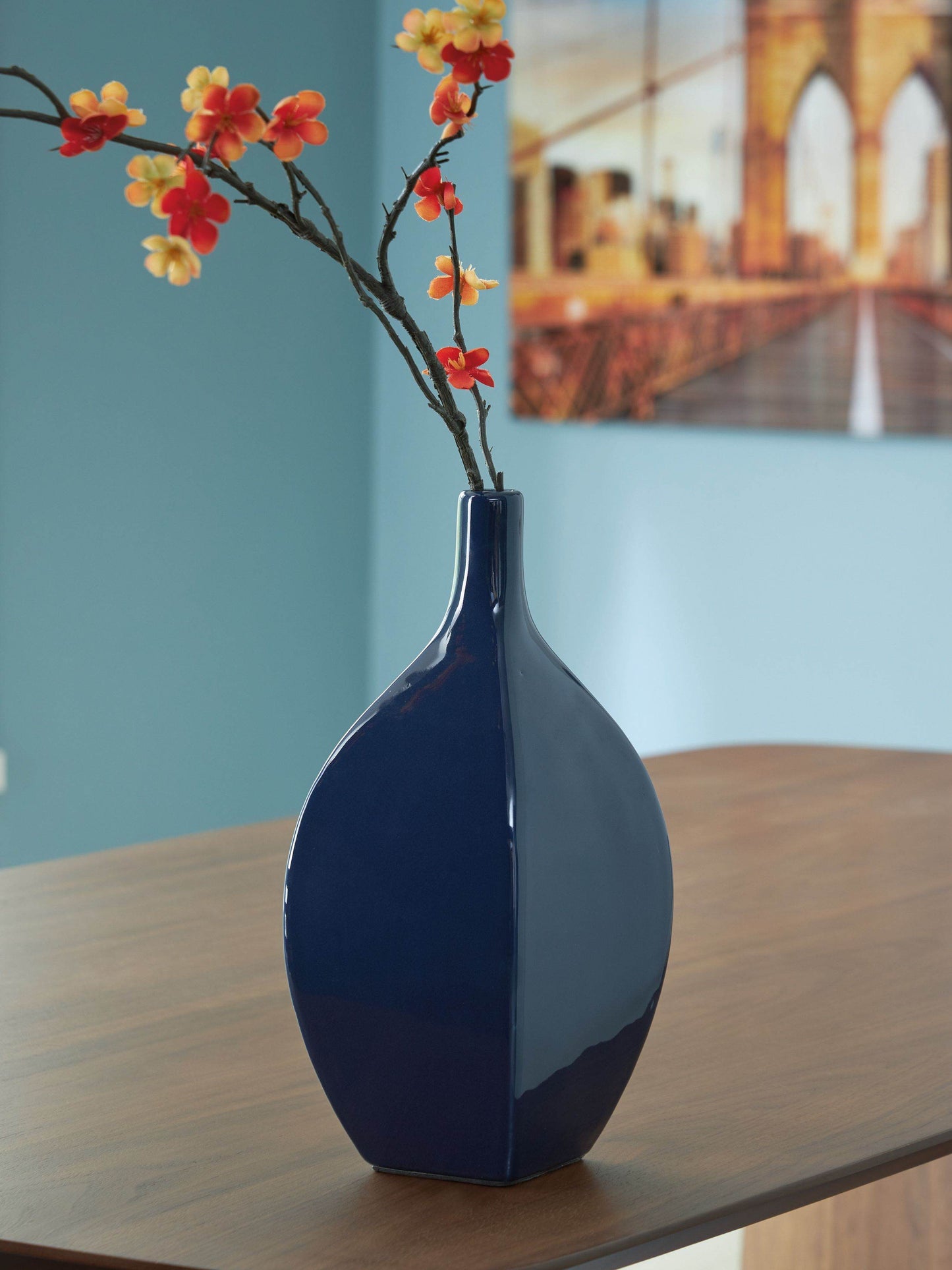 Abtinson - Vase - Forward Furniture