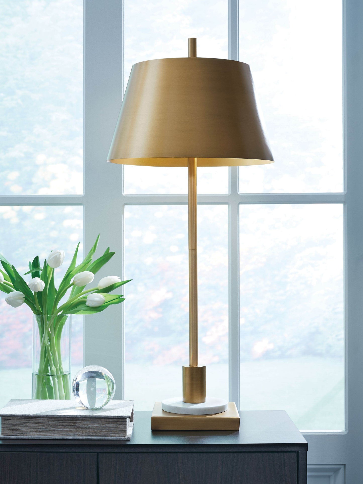 Fritzburn - Gold Finish / White - Metal Table Lamp - Forward Furniture