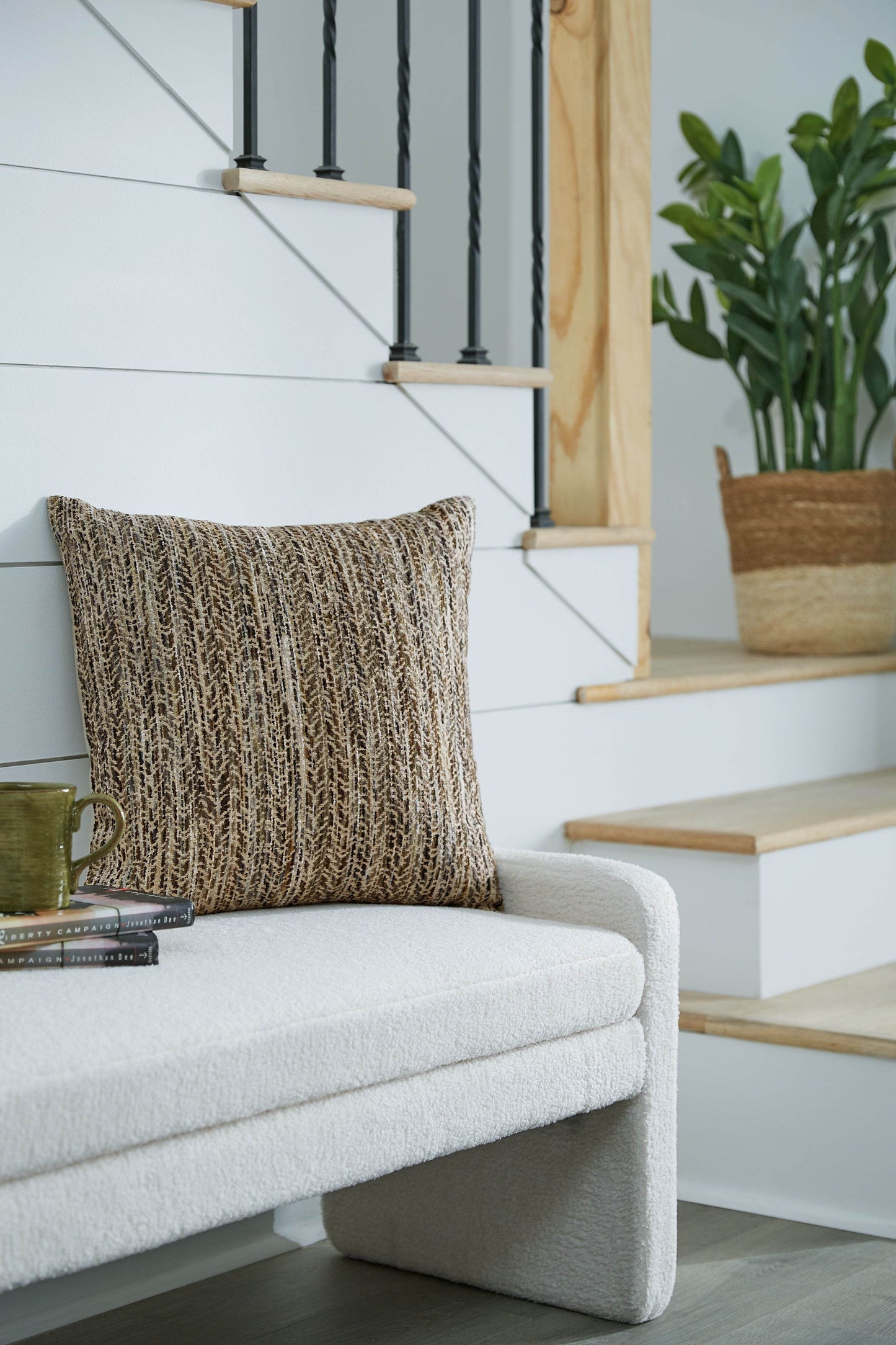 Jayner - Pillow - Forward Furniture