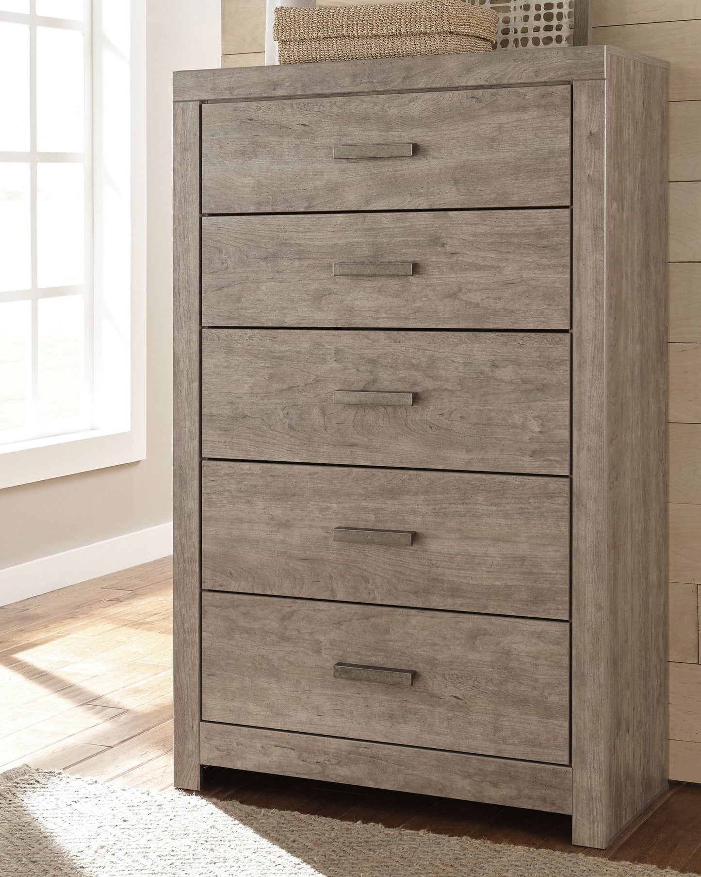 Culverbach - Gray - Five Drawer Chest - Forward Furniture