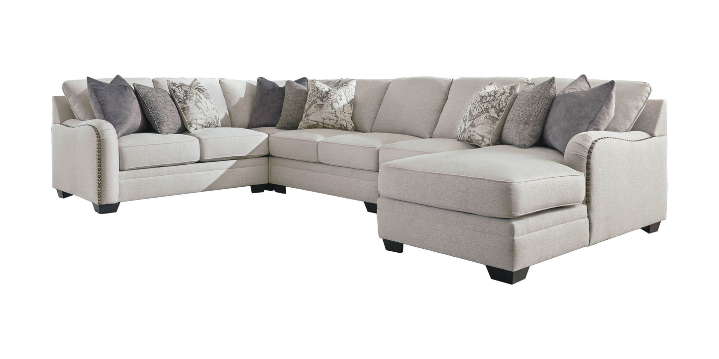 Dellara - Sectional - Forward Furniture