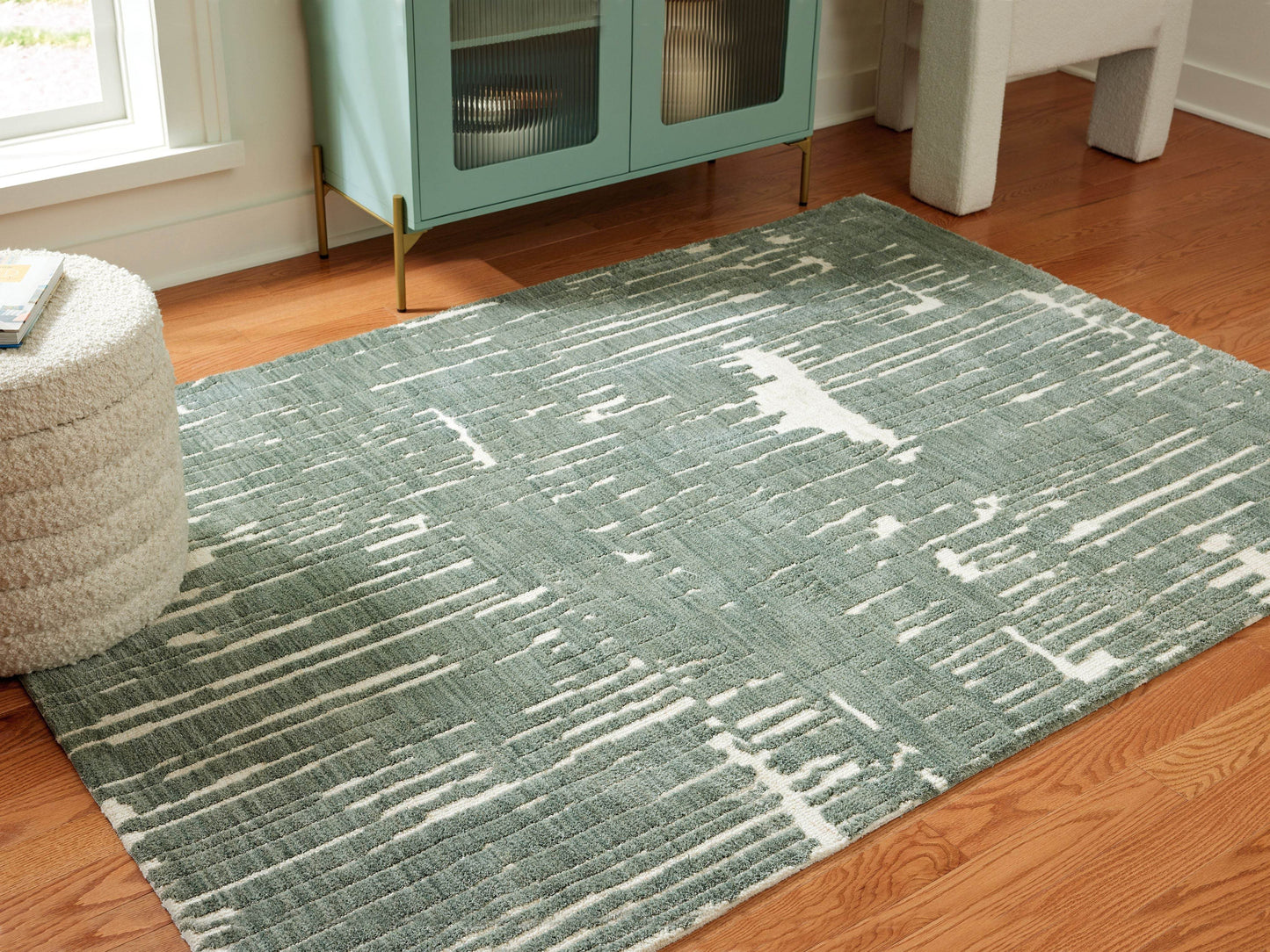 Cayworth - Rug - Forward Furniture