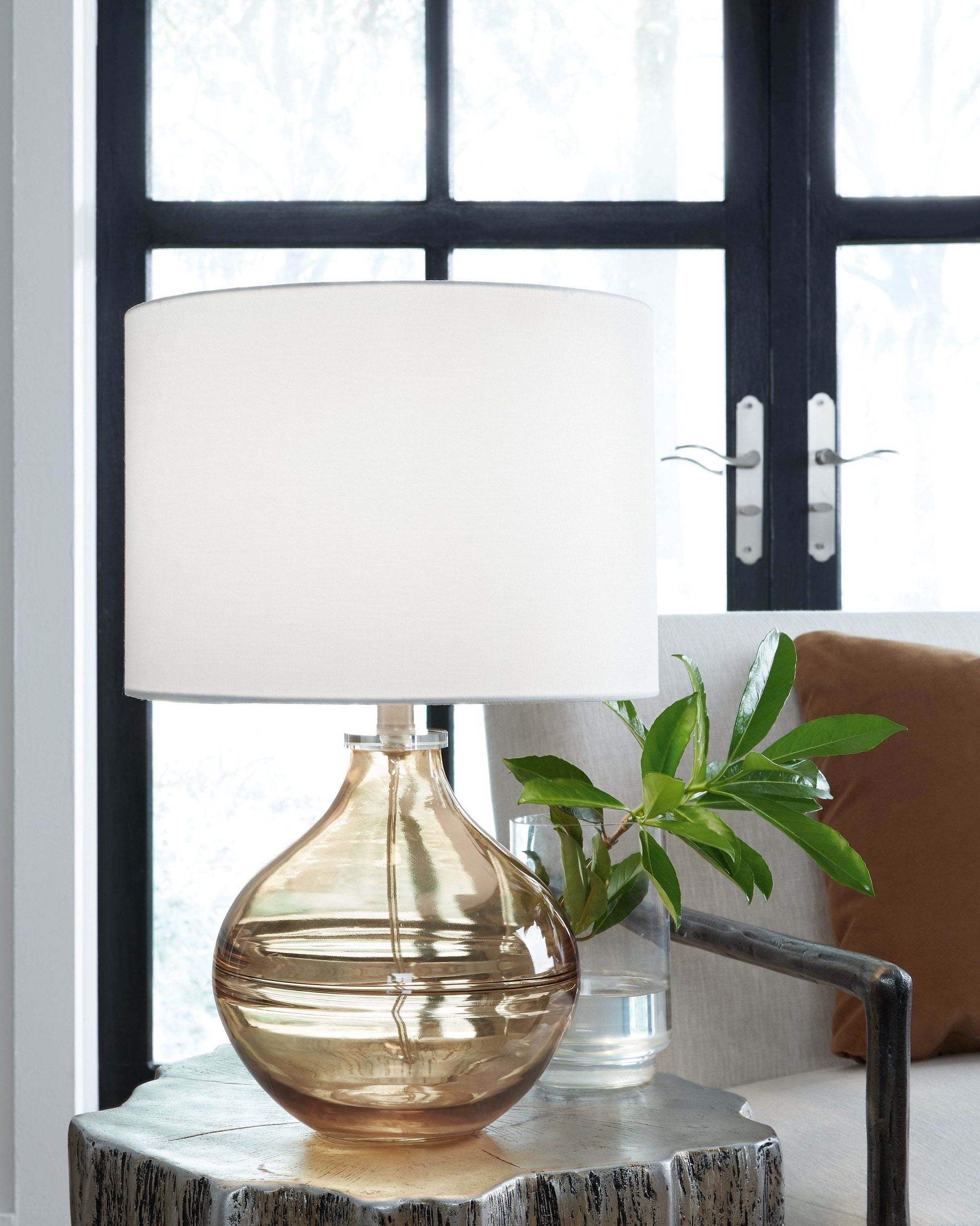 Lemmitt - Glass Table Lamp - Forward Furniture