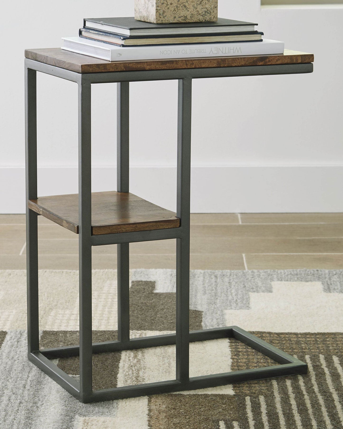 Forestmin - Natural / Black - Accent Table - Forward Furniture