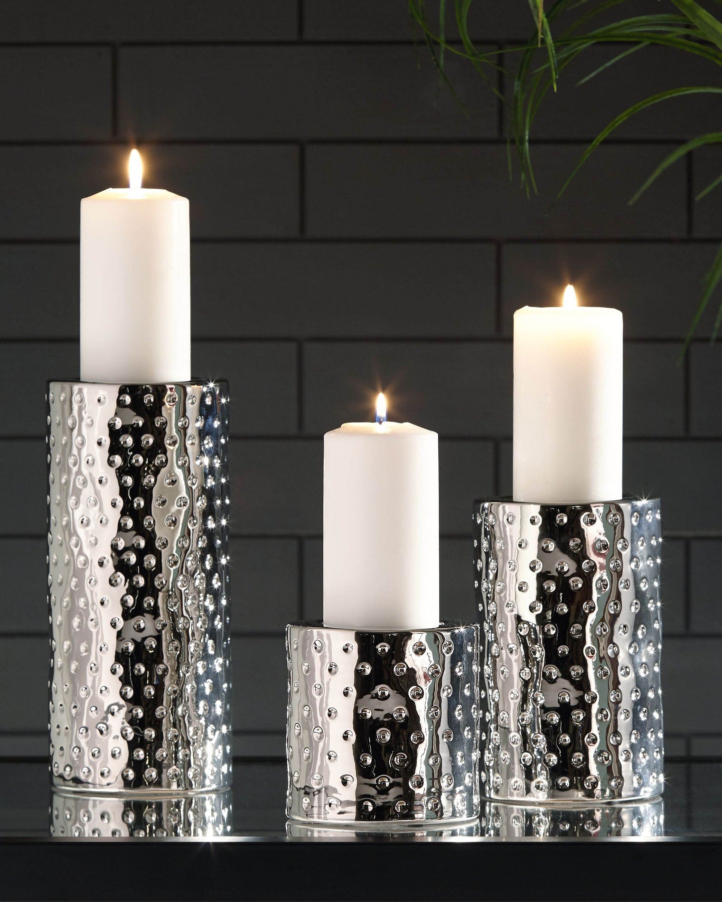 Marisa - Candle Holder Set - Forward Furniture