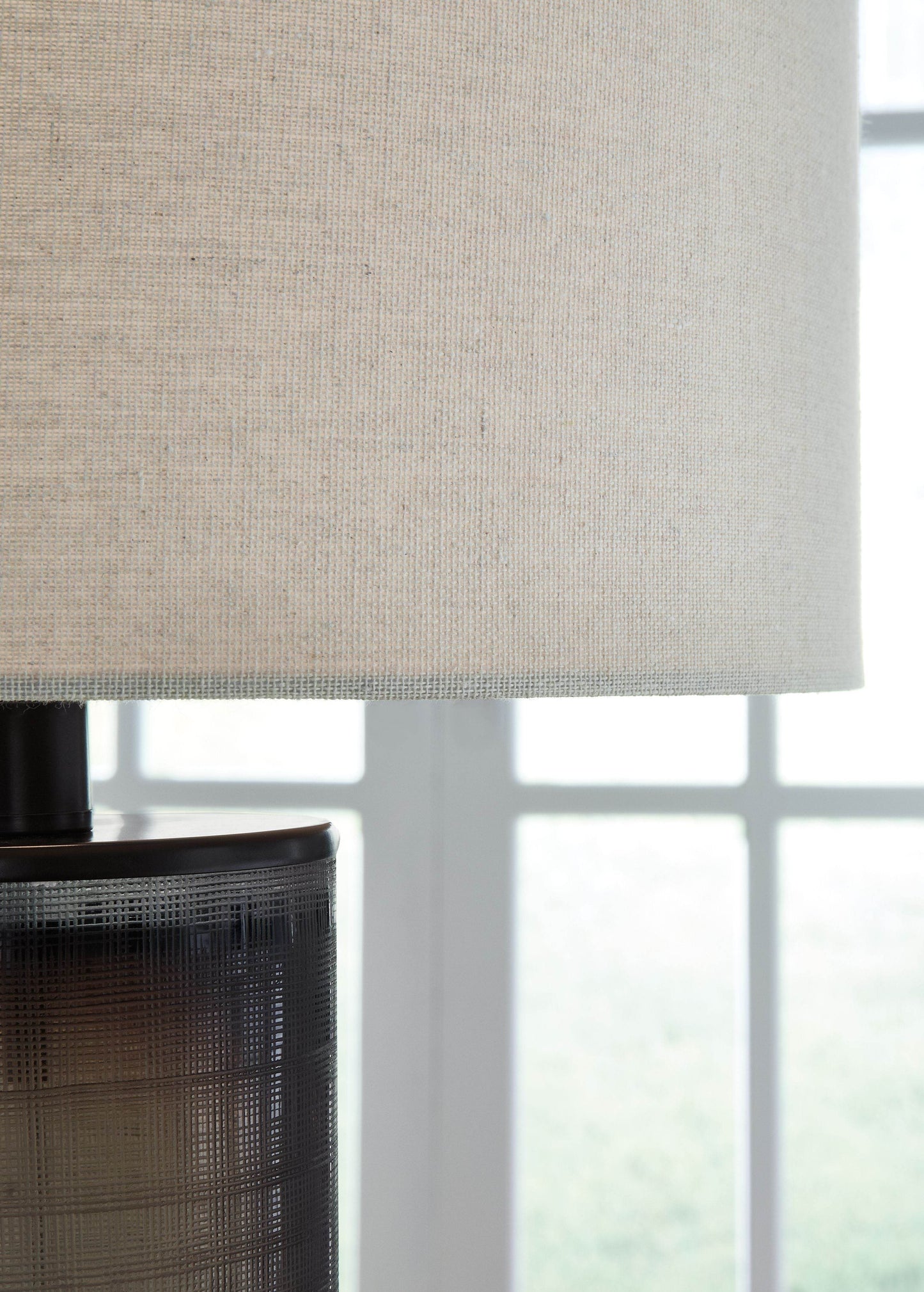Dingerly - Brown - Glass Table Lamp - Forward Furniture