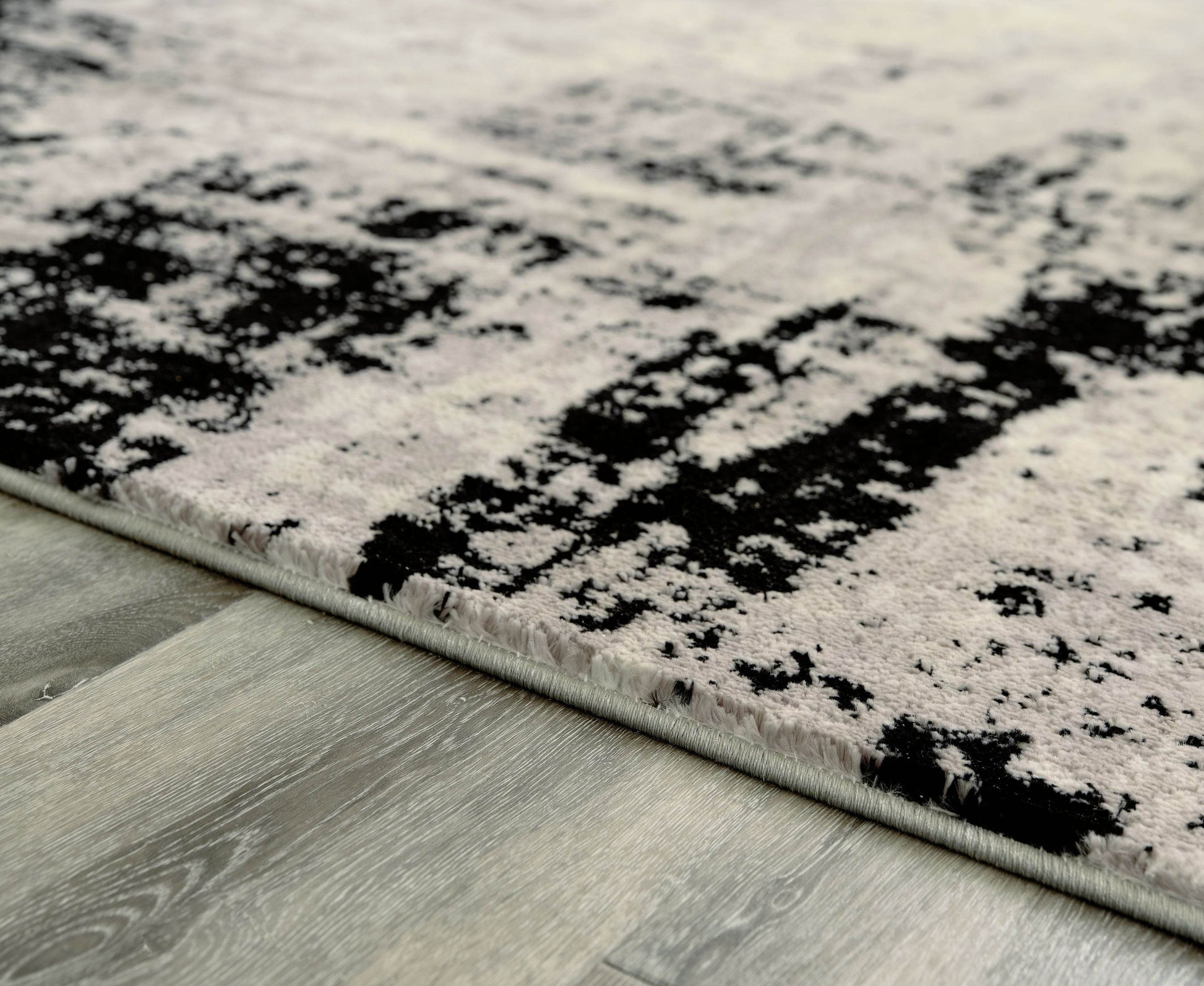 Zekeman - Rug - Forward Furniture