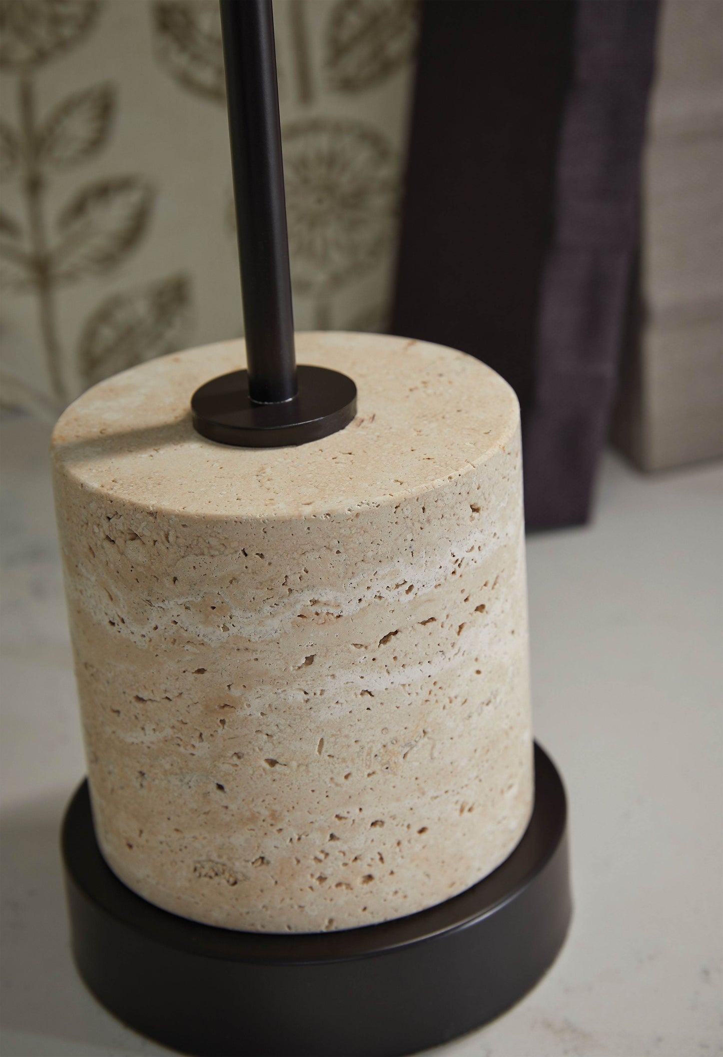 Vinmour - Brown / Beige - Metal Desk Lamp - Forward Furniture