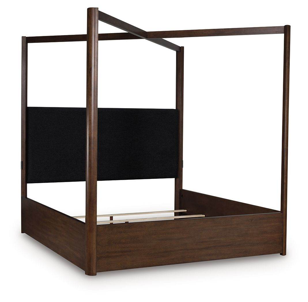 Dilenno - Canopy Bed - Forward Furniture