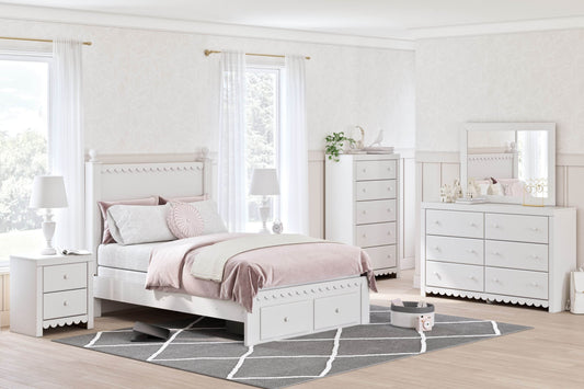 Mollviney - Storage Panel Bedroom Set - Forward Furniture