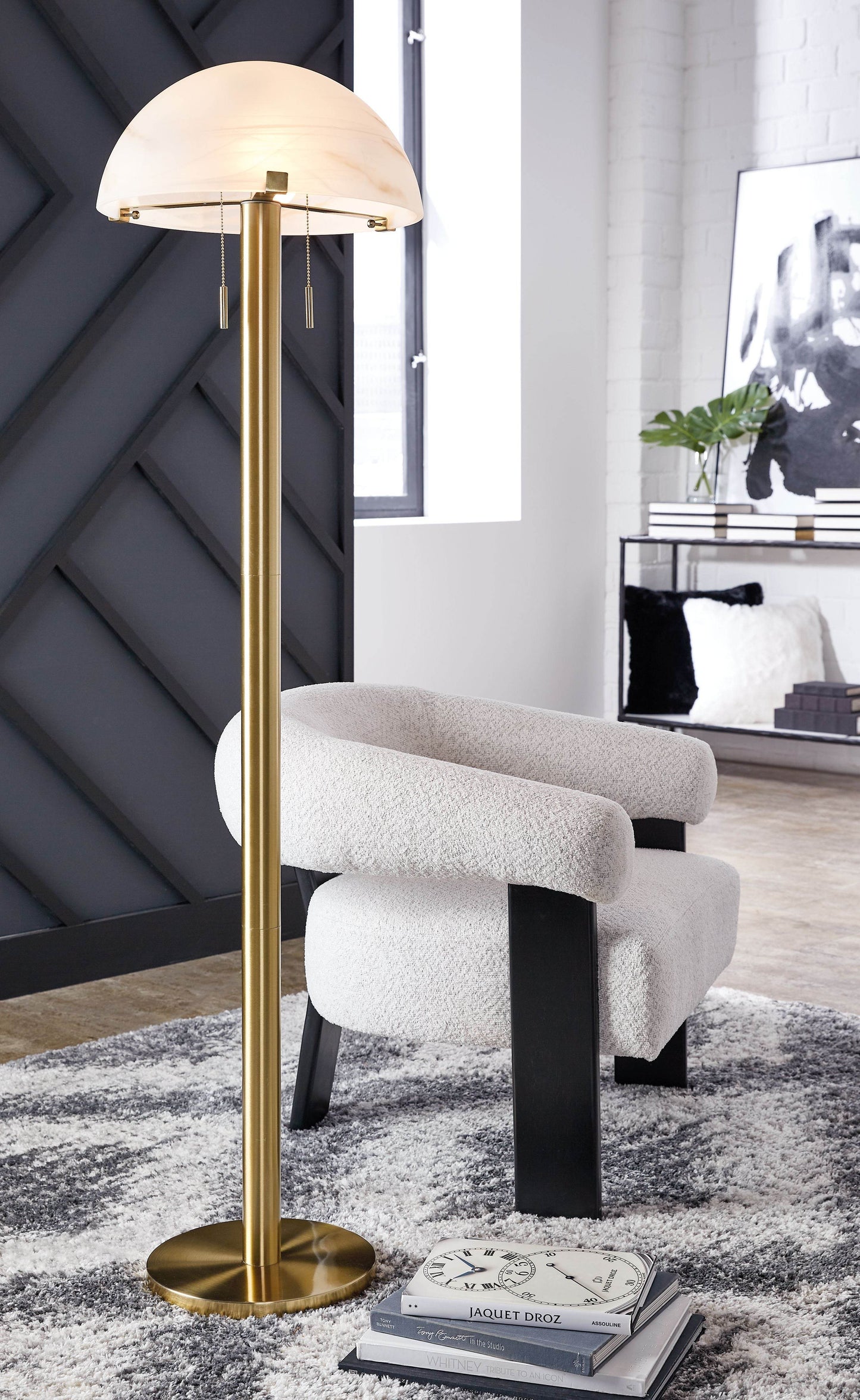 Tobbinsen - Metal Lamp - Forward Furniture