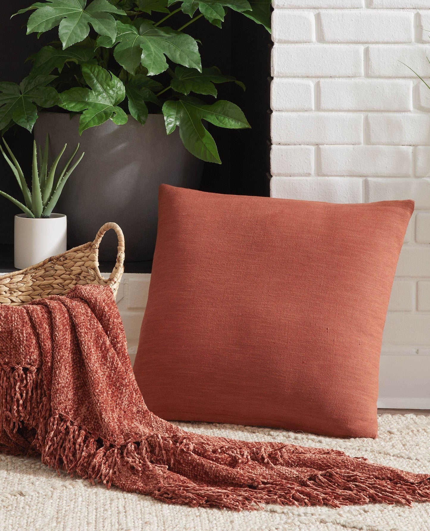 Thaneville - Pillow - Forward Furniture