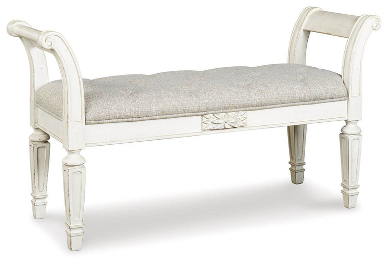Realyn - Antique White - Accent Bench - Forward Furniture