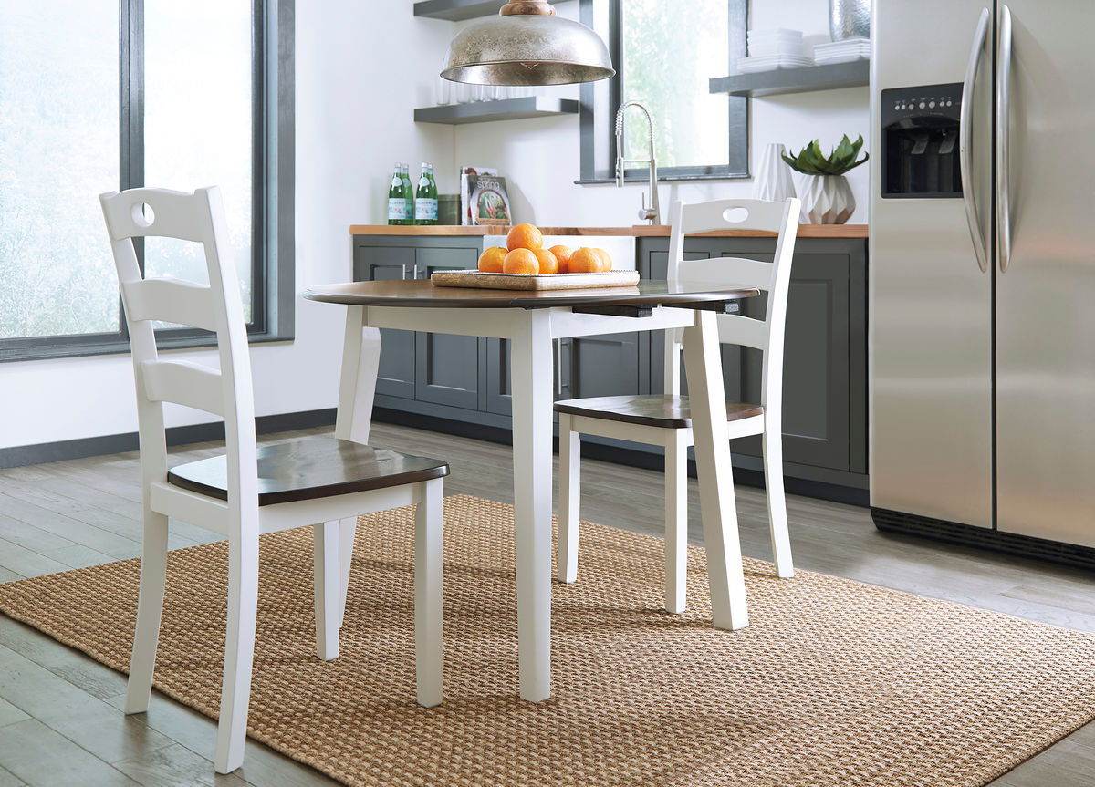 Woodanville - Round Dining Table Set - Forward Furniture