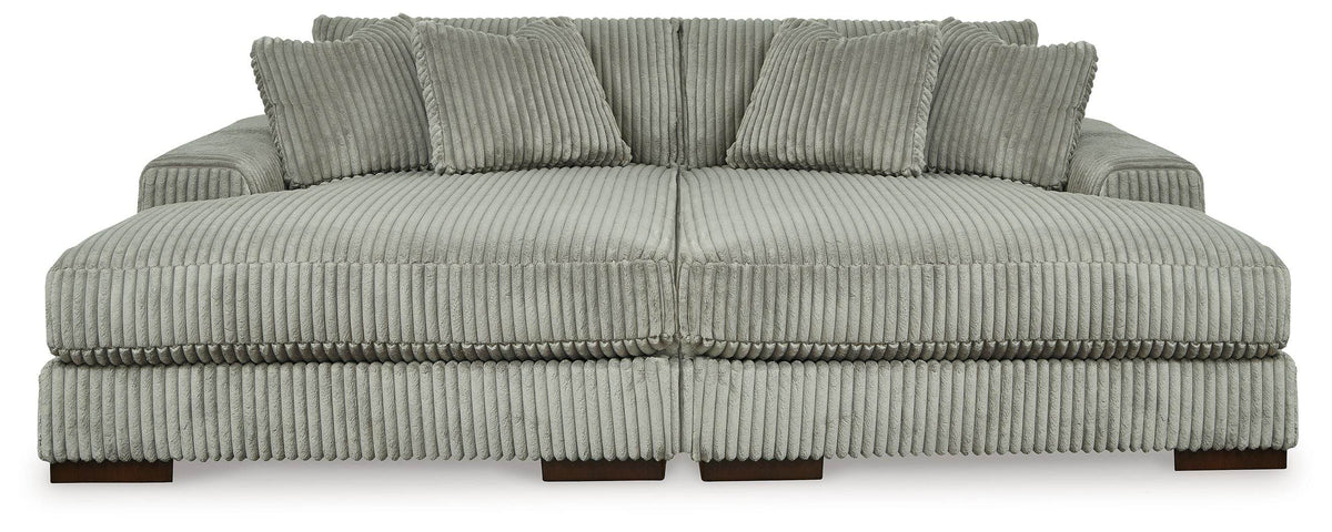 Lindyn - Sectional - Forward Furniture