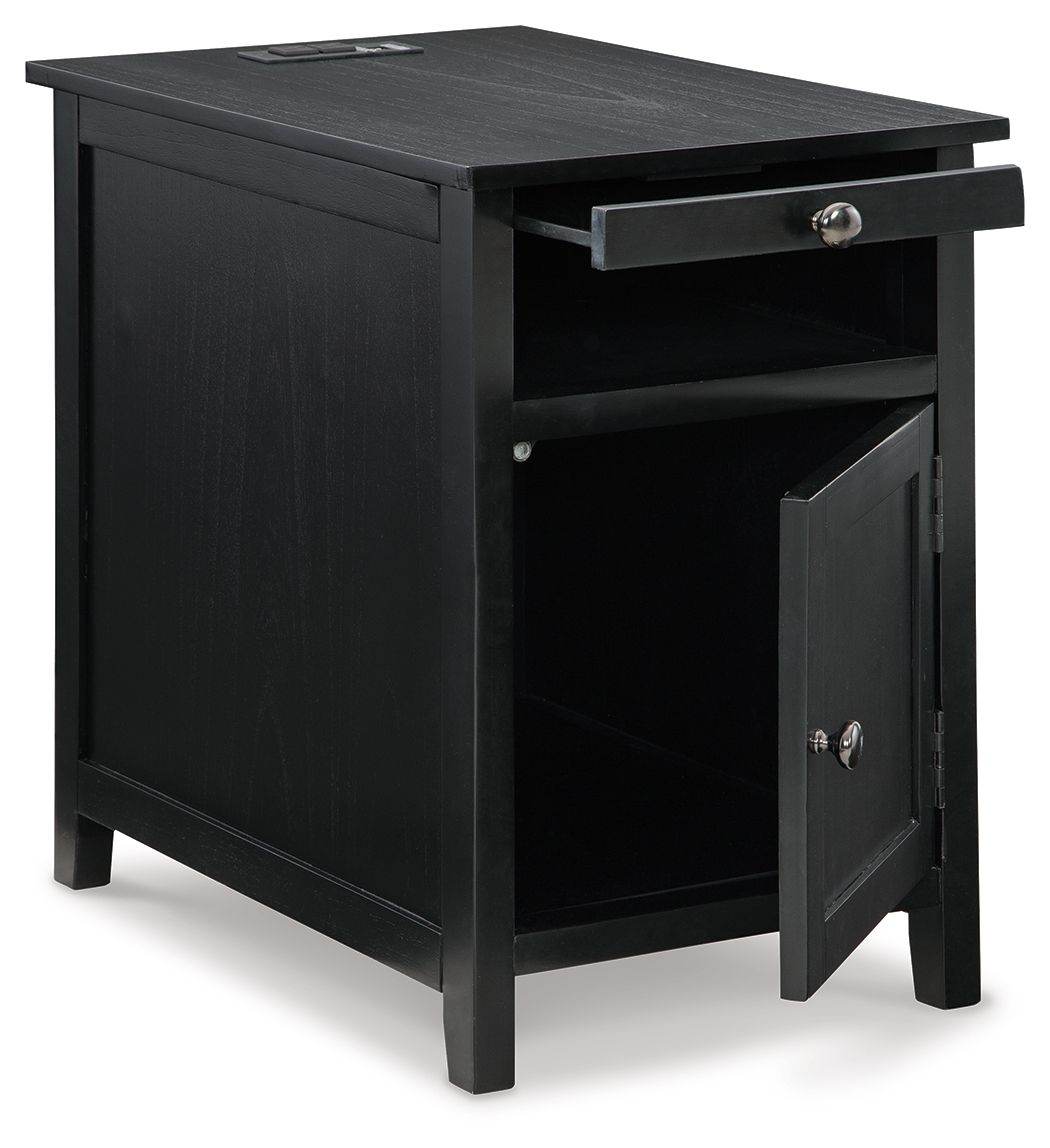 Treytown - Chair Side End Table - Forward Furniture