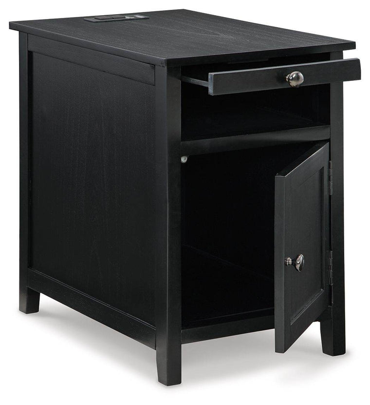 Treytown - Chair Side End Table - Forward Furniture