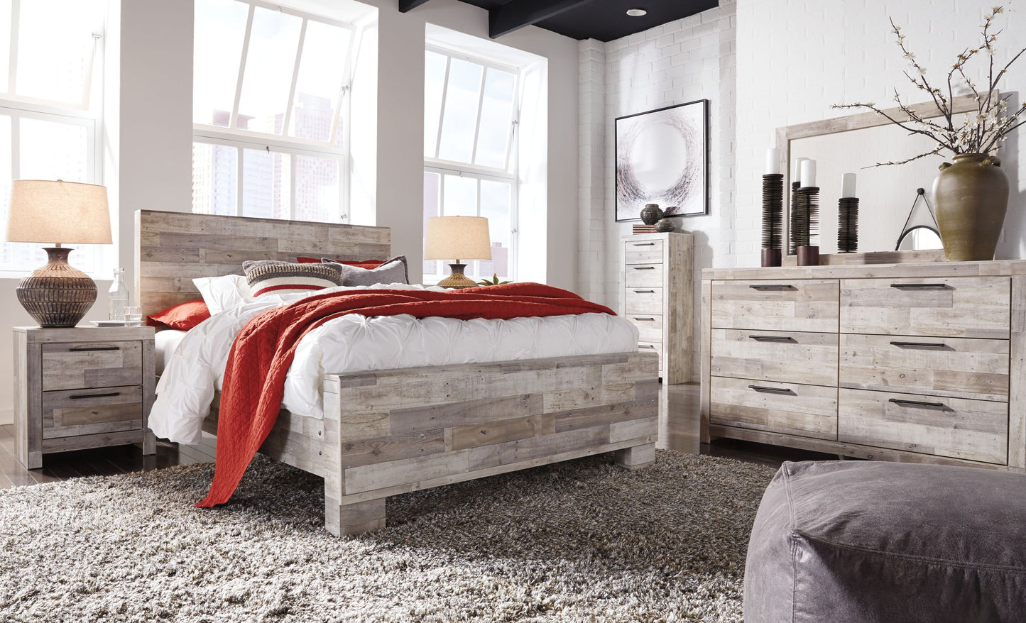 Effie - Panel Bed