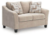 Willarae - Loveseat