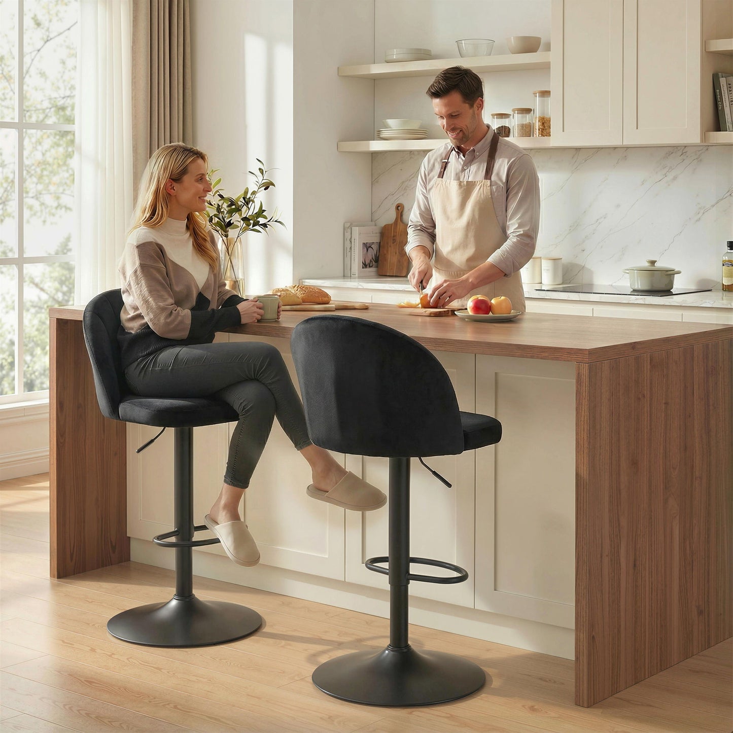 Bar Stools Set of 2, Swivel Counter Height Barstools with Footrest, Black