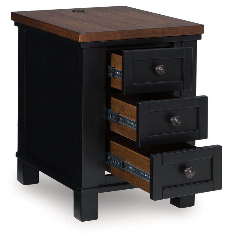 Wildenauer - Brown / Black - Chair Side End Table - Forward Furniture