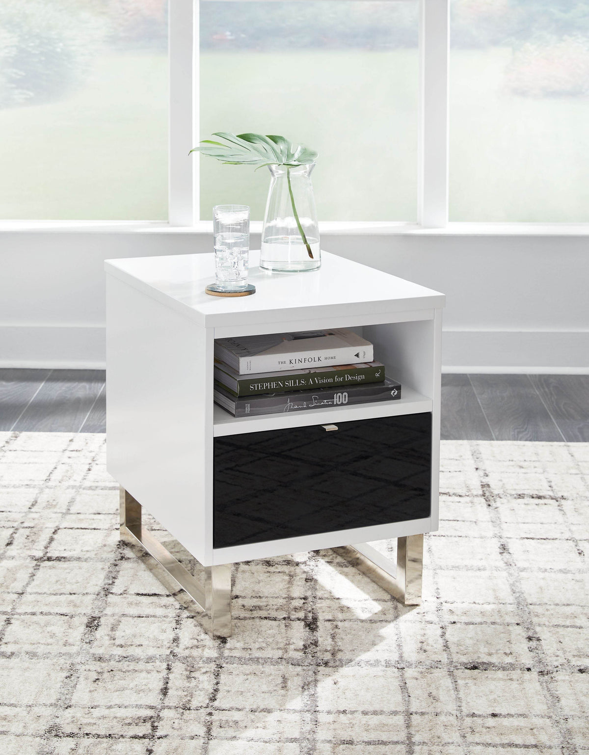 Gardoni - White / Black - Chair Side End Table - Forward Furniture
