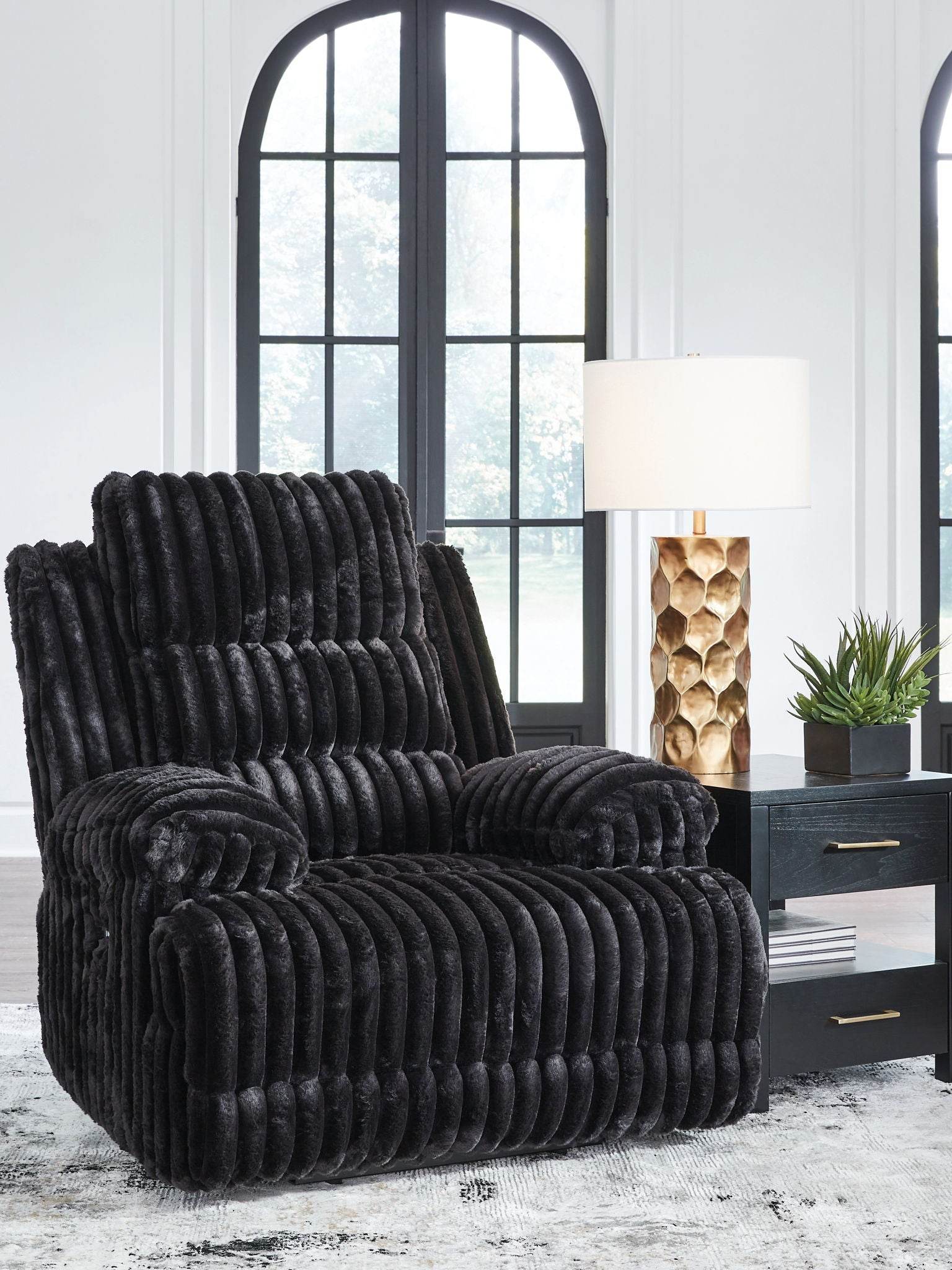 Rhine Falls - Onyx - Zero Wall Recliner - Forward Furniture