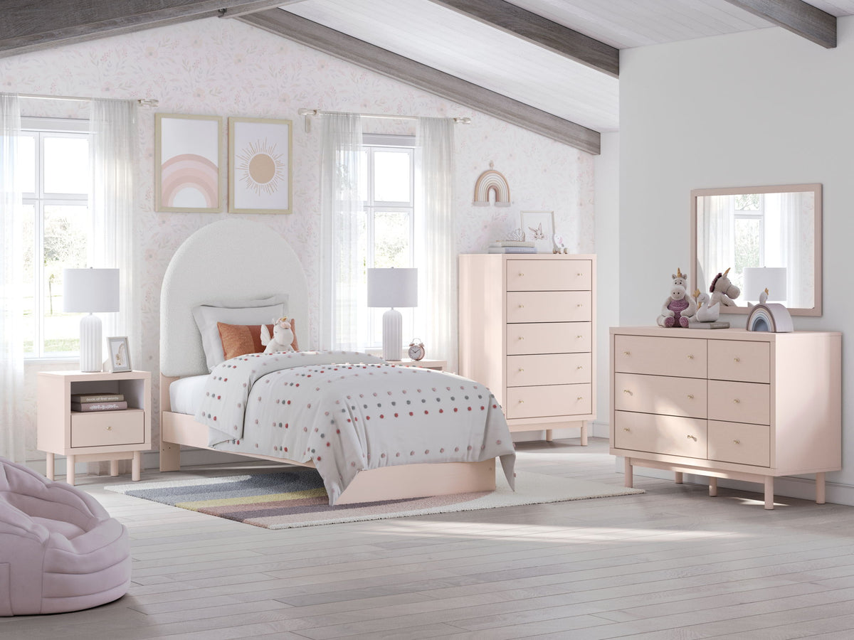 Wistenpine - 6 Pc. - Dresser, Mirror, Twin Upholstered Panel Bed - Blush