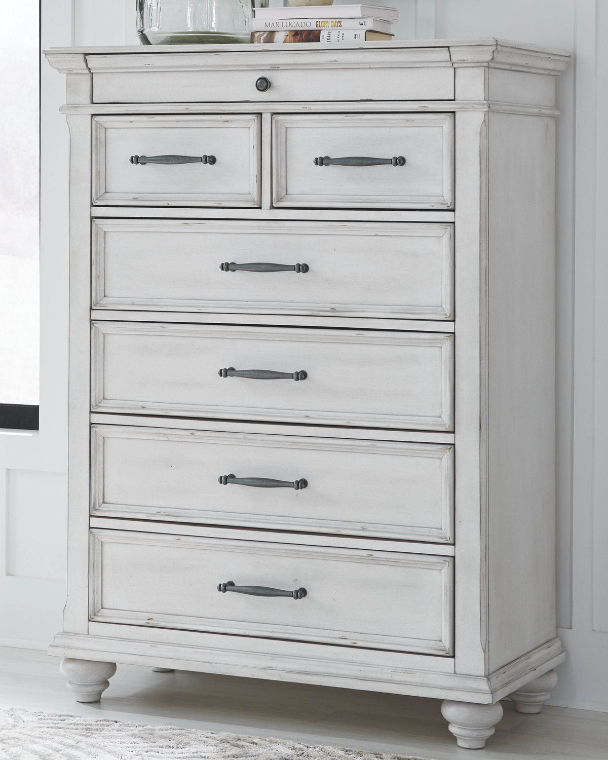 Kanwyn - Upholstered Bedroom Set - Forward Furniture