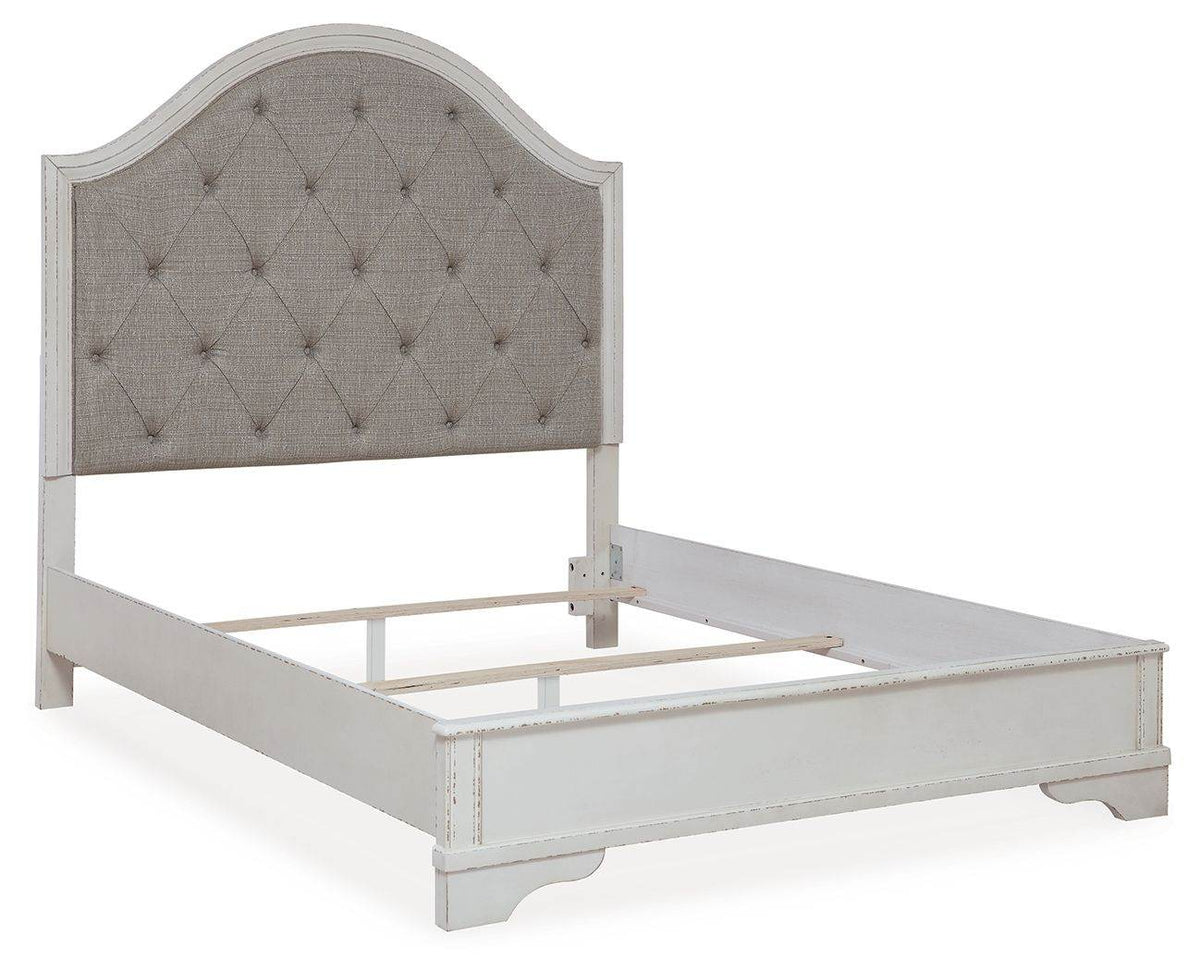 Blendon - Upholstered Panel Bed - Forward Furniture