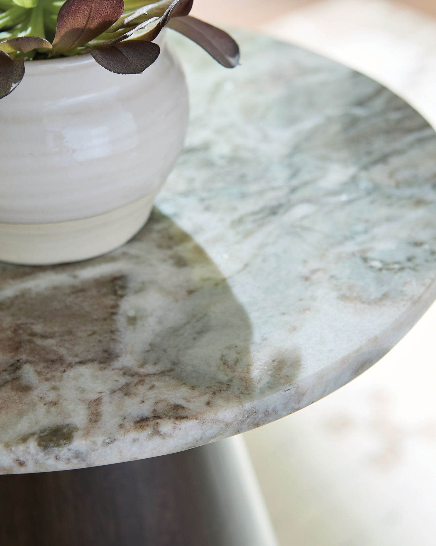 Waltnor - Gray / White / Brown - Accent Table - Forward Furniture