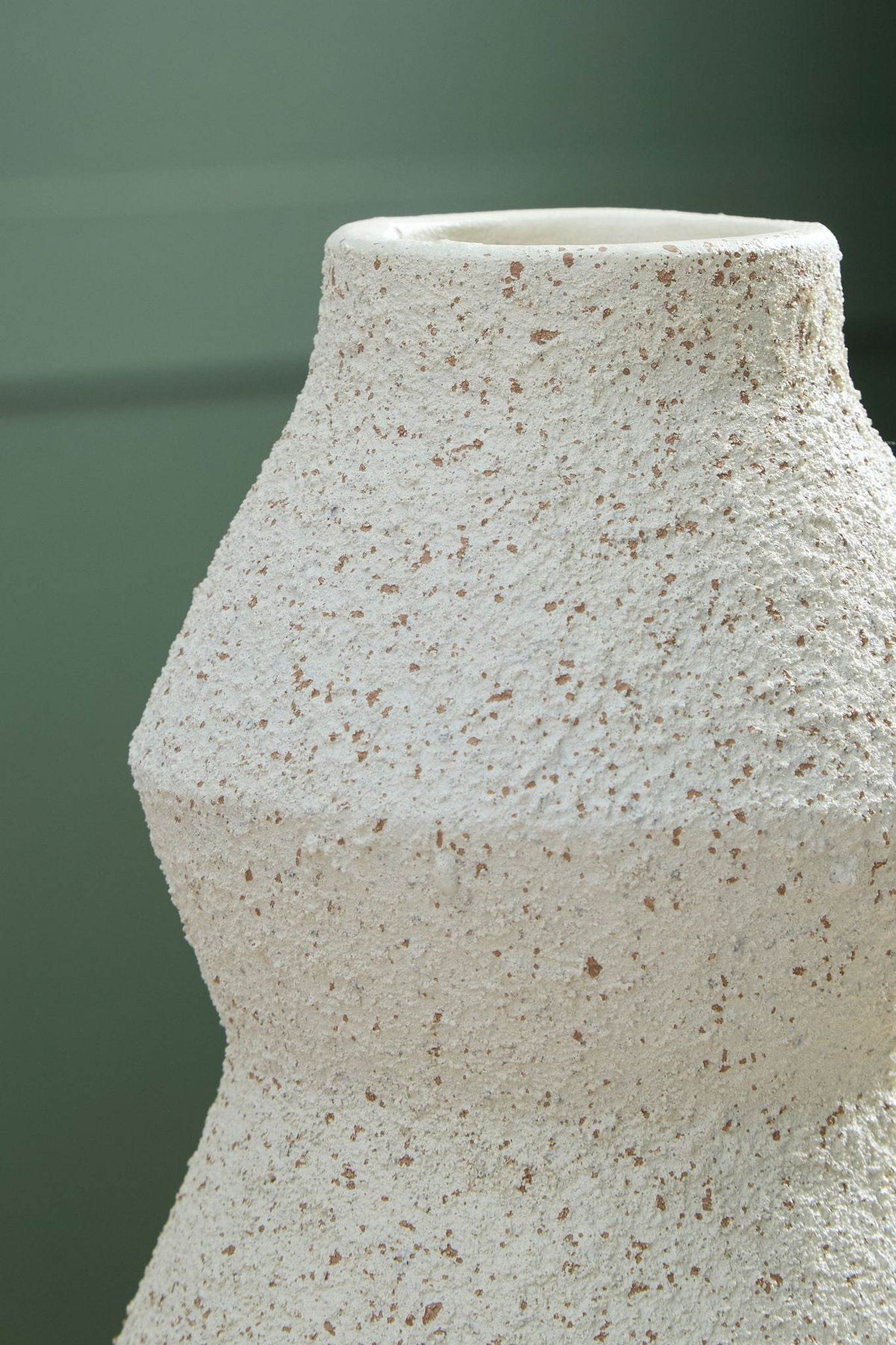Dawthorne - Vase - Forward Furniture