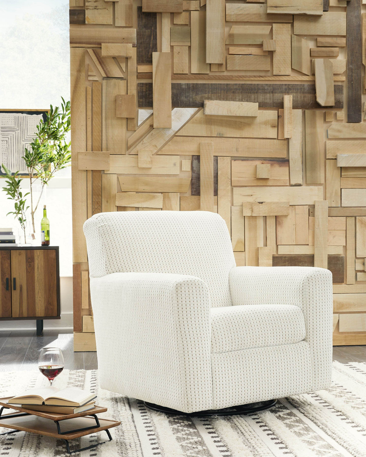 Herstow - Ivory - Swivel Glider Accent Chair - Fabric - Forward Furniture
